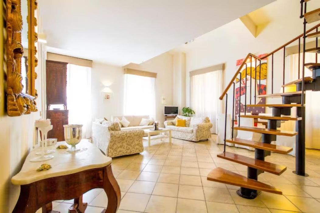 Appartamento Borgo Apostoli Florenz Exterior foto